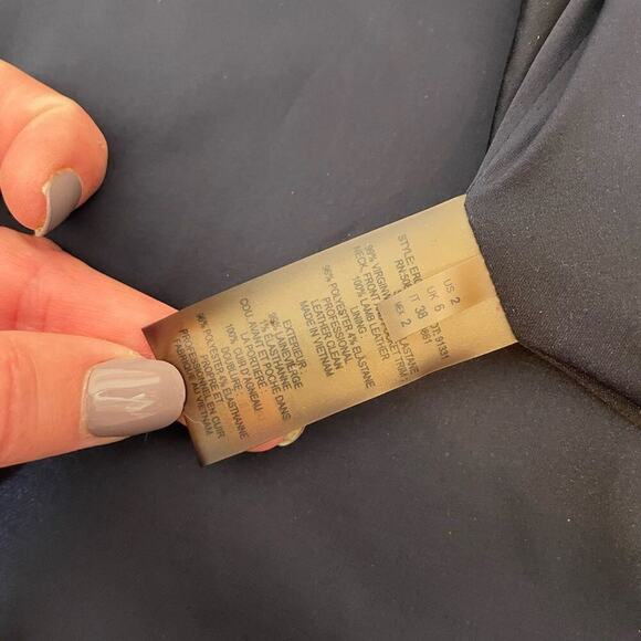 Tahari black blazer jacket with single closure or can be worn open business SZ 2 - Picture 8 of 12